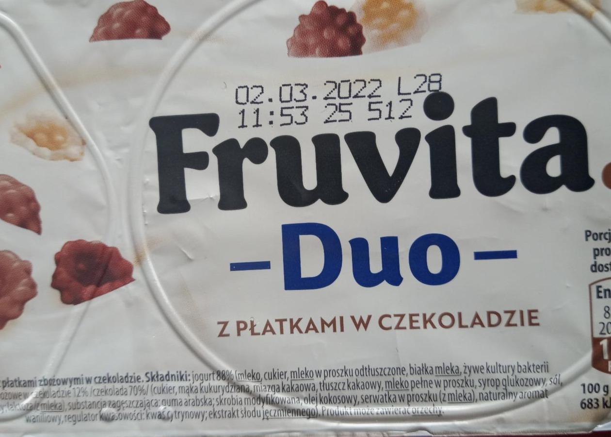 Фото - Йогурт с шоколадными хлопьями Duo Fruvita