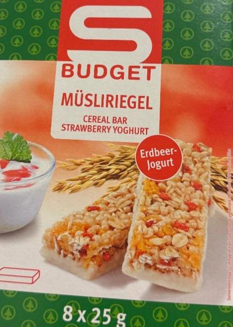 Фото - Müsliriegel cereal bar strawberry yoghurt S Budget