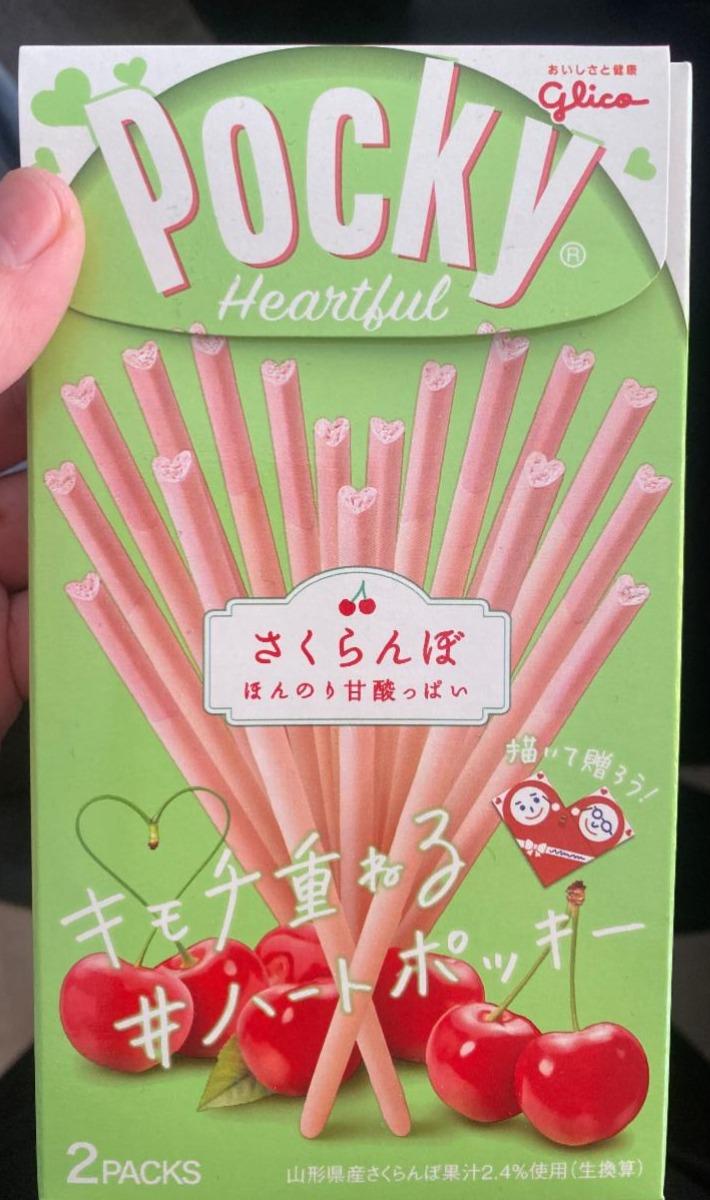 Фото - Соломка бисквитная со вкусом клубники Cherry Flavor Pocky