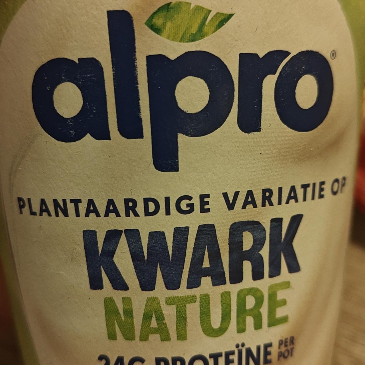 Фото - Plantaardige variatie op kwark naturel Alpro