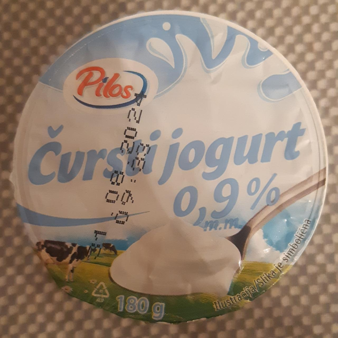 Фото - Čvrsti jogurt 0.9% Pilos