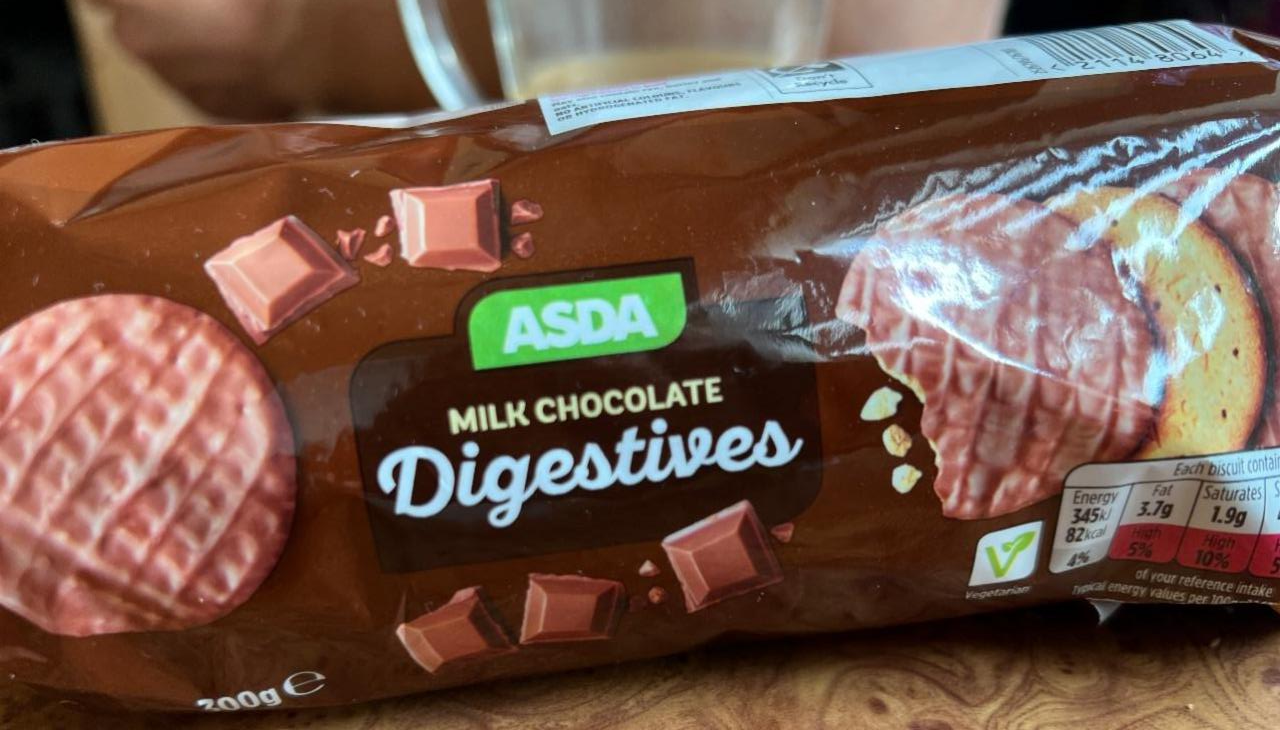 Фото - Milk chocolate digestives Asda