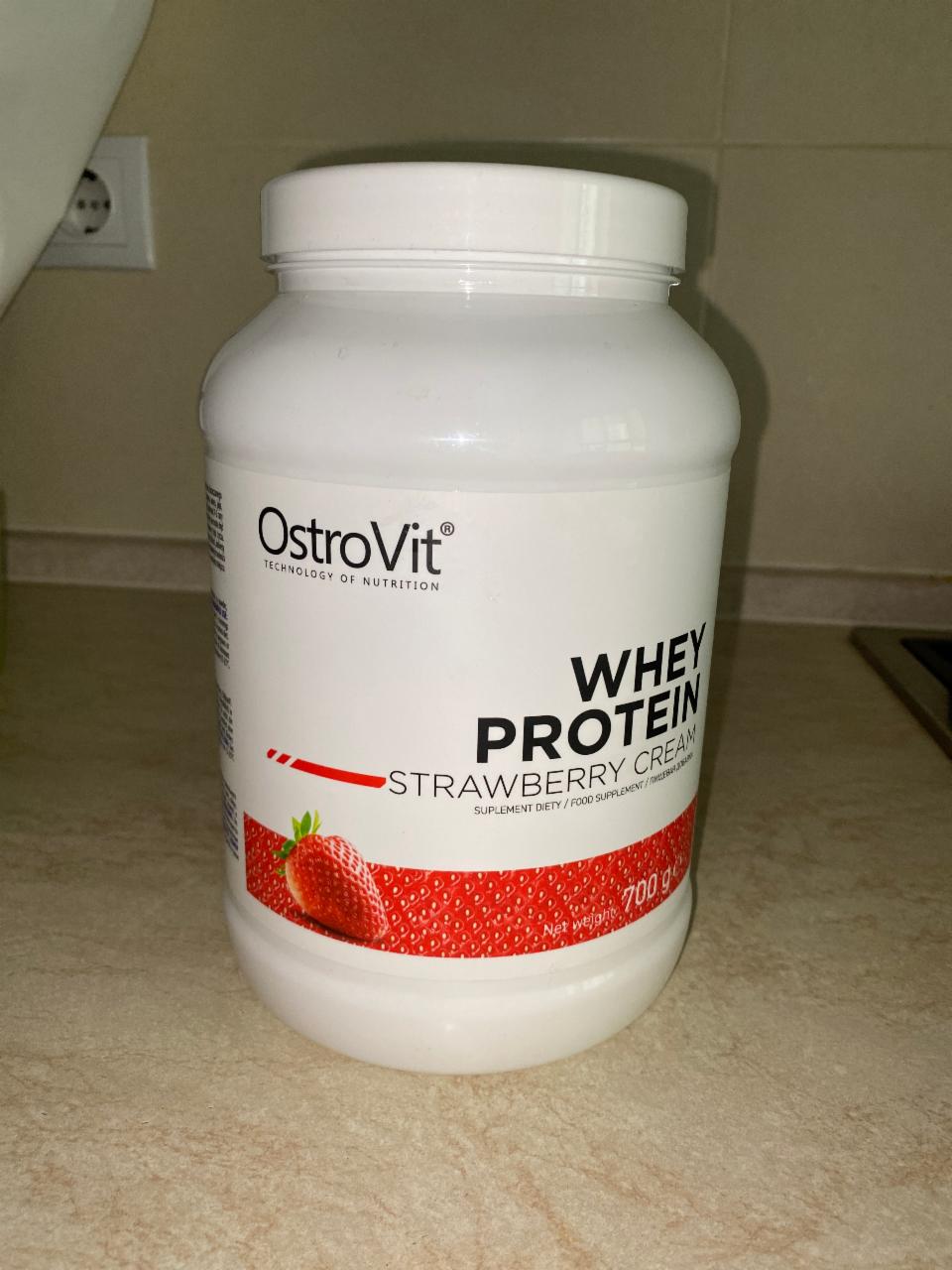 Фото - Протеин банан клубника WPC80 whey protein concentrate OstroVit