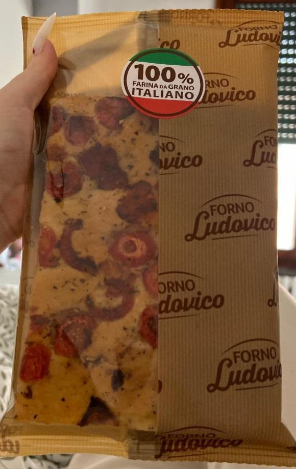 Фото - Focaccia tradizionale con pomodorini Forno Ludovico