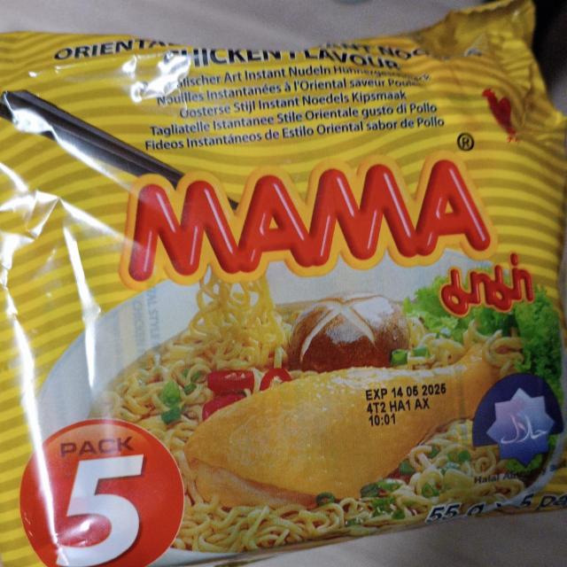 Фото - лапша быстрого приготовления с куриным вкусом Chicken flavour Мама Mama