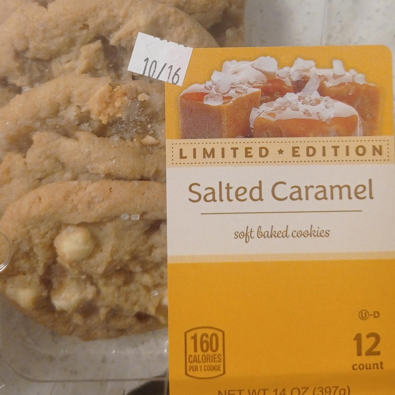 Фото - Salted caramel soft baked cookies Limited Edition