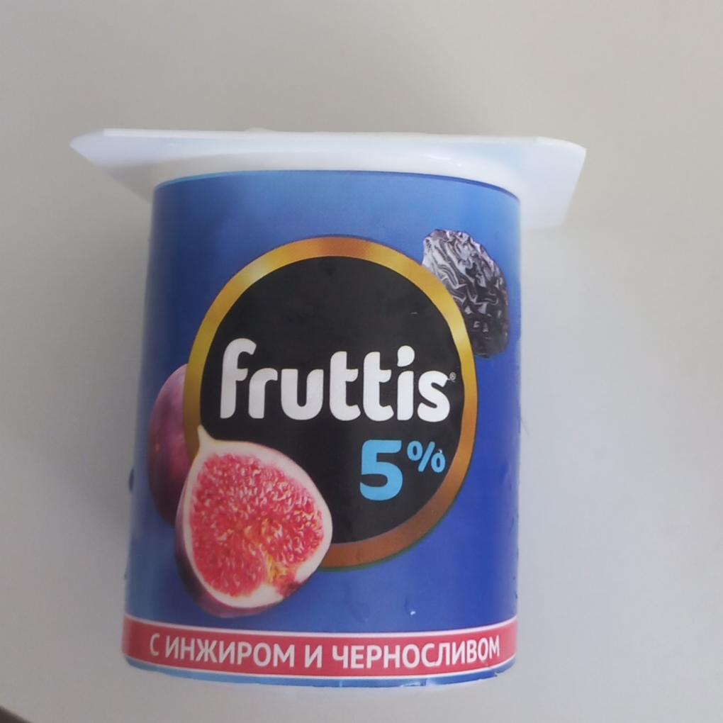 Фото - йогуртный продукт инжир-чернослив малина-земляника 5% Фруттис Fruttis