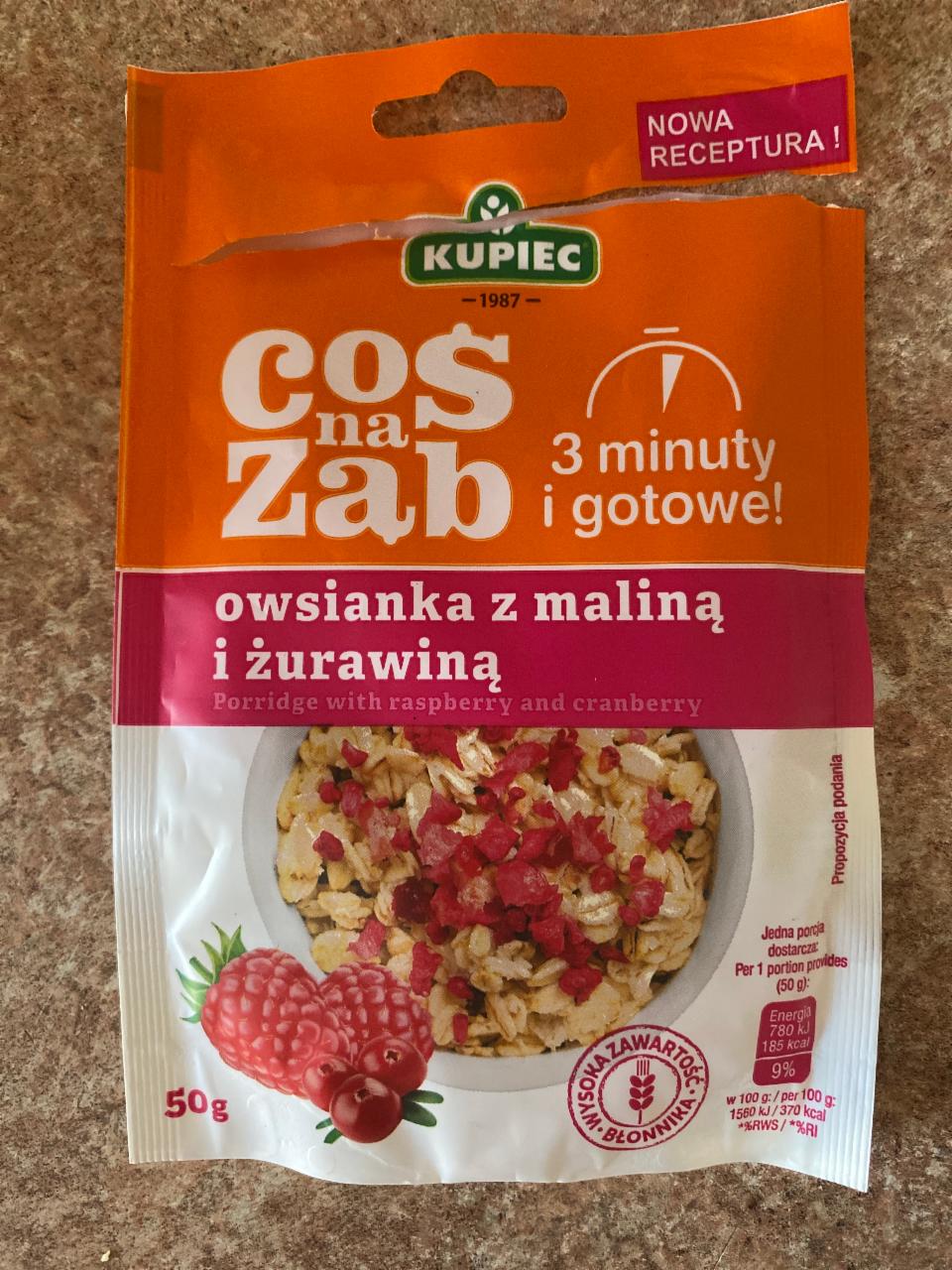 овсянка с малиной и клюквой coś na ząb Kupiec - калорийность, пищевая  ценность ⋙ TablicaKalorijnosti.ru