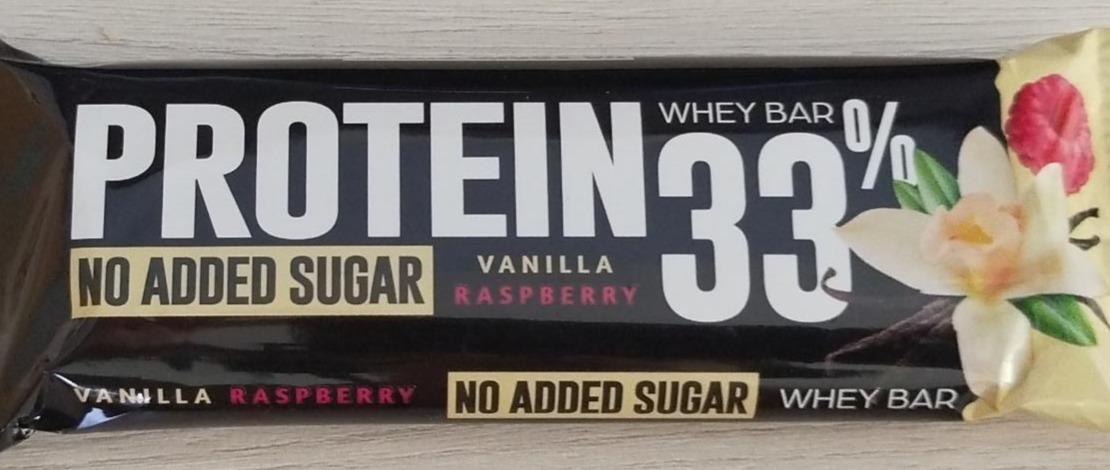 Фото - Protein 33% whey bar Vanilla raspberry Go On!