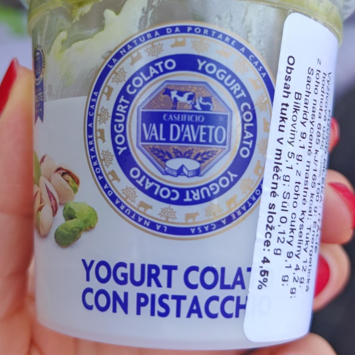 Фото - Yogurt colato con pistacchio Caseificio Val d'Aveto