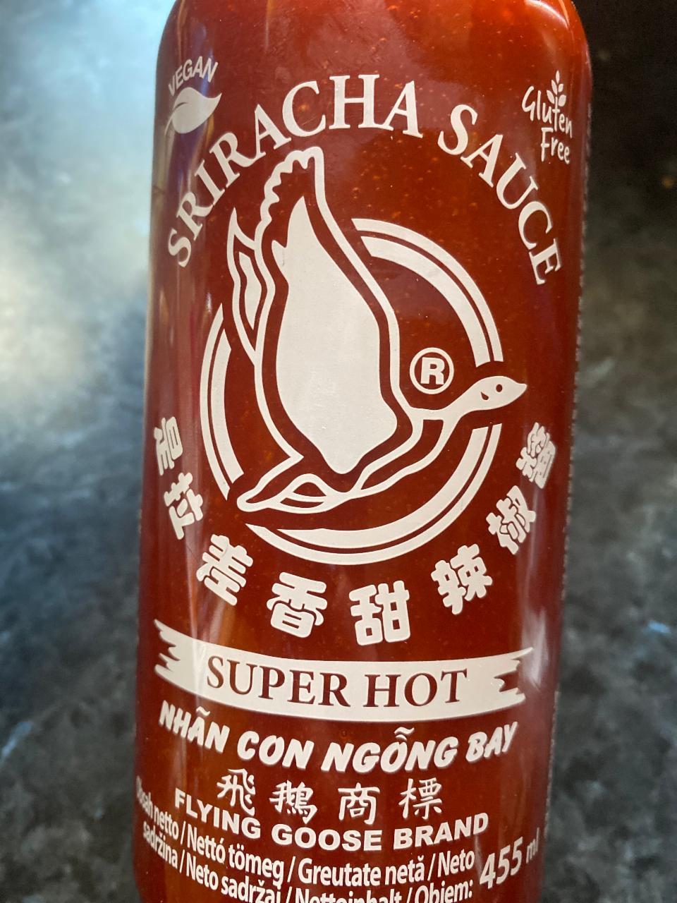 Фото - Sriracha sehr scharfe chilisauce Flying goose brand