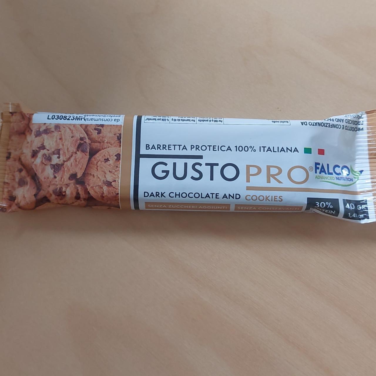 Фото - Gusto Pro Hořká čokoláda a cookies Falco