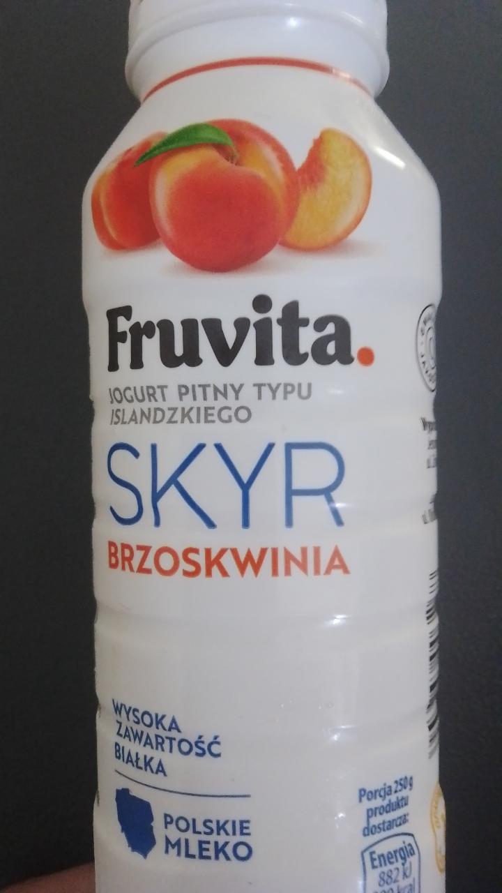 Фото - Йогурт питьевой 1.5% с наполнителем Персик Skyr Jogurt Brzoskwinia Fruvita