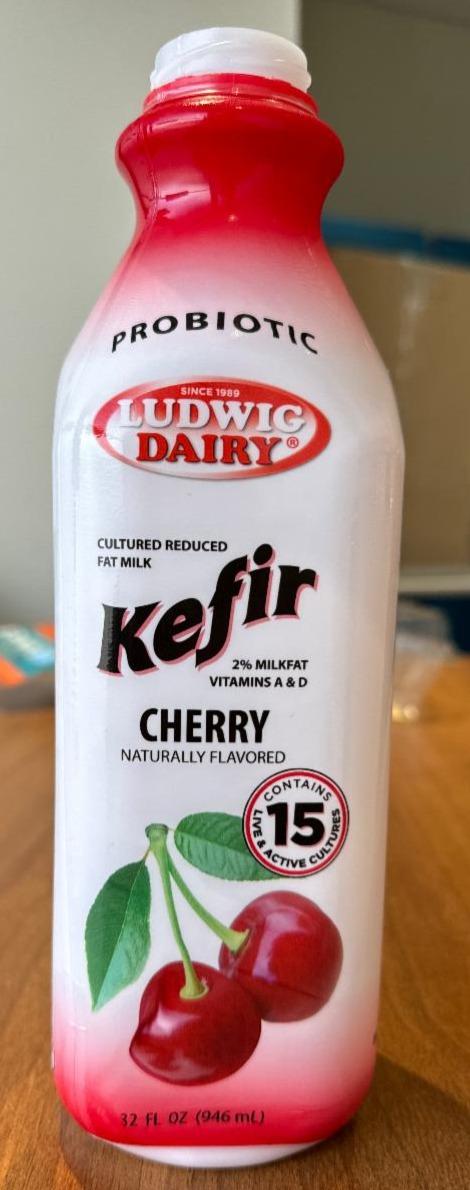 Фото - Kefir Cherry Ludwic Dairy