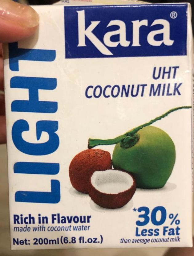 Фото - Uht coconat milk light Kara