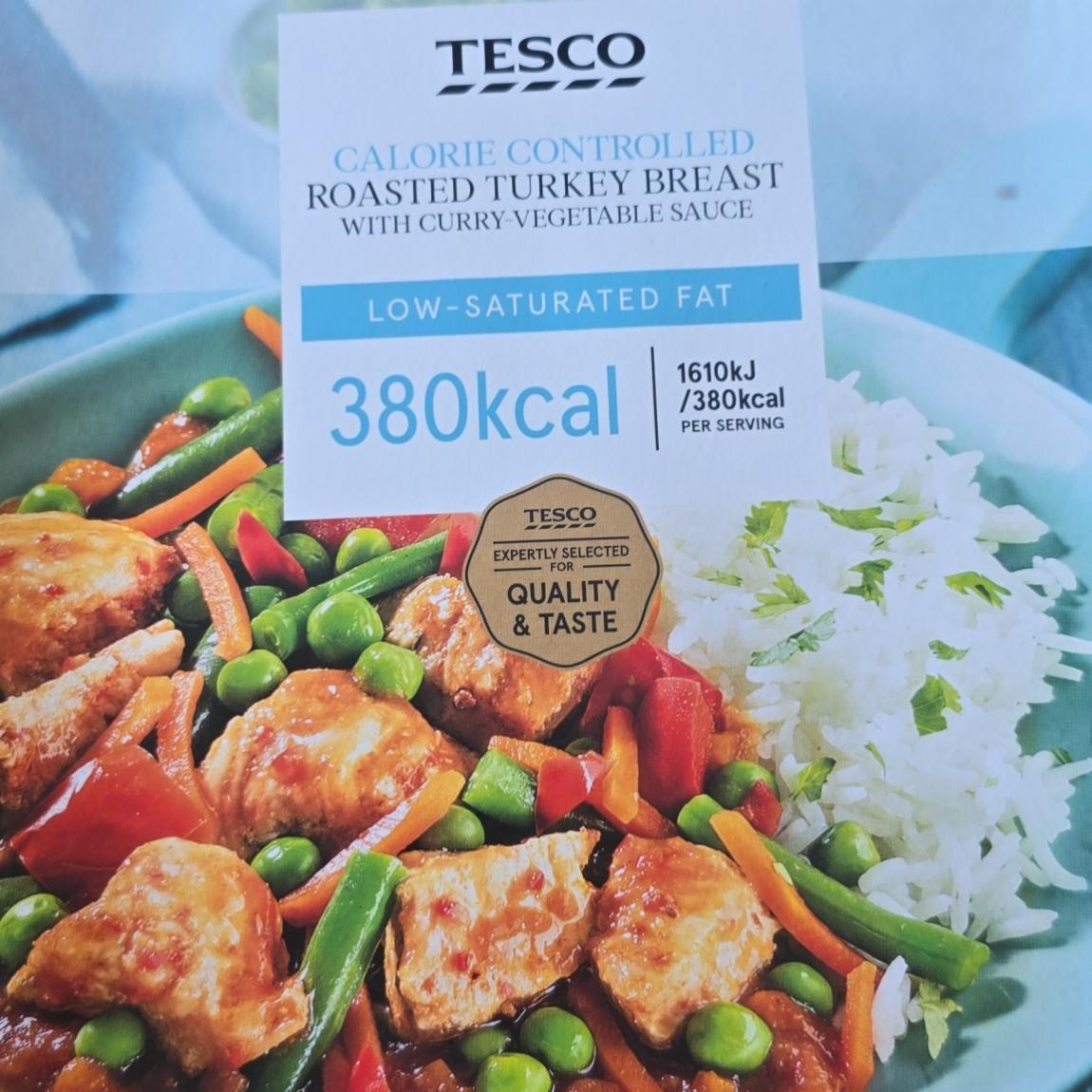 Фото - Тушеная индейка с соусом карри с овощами Tesco