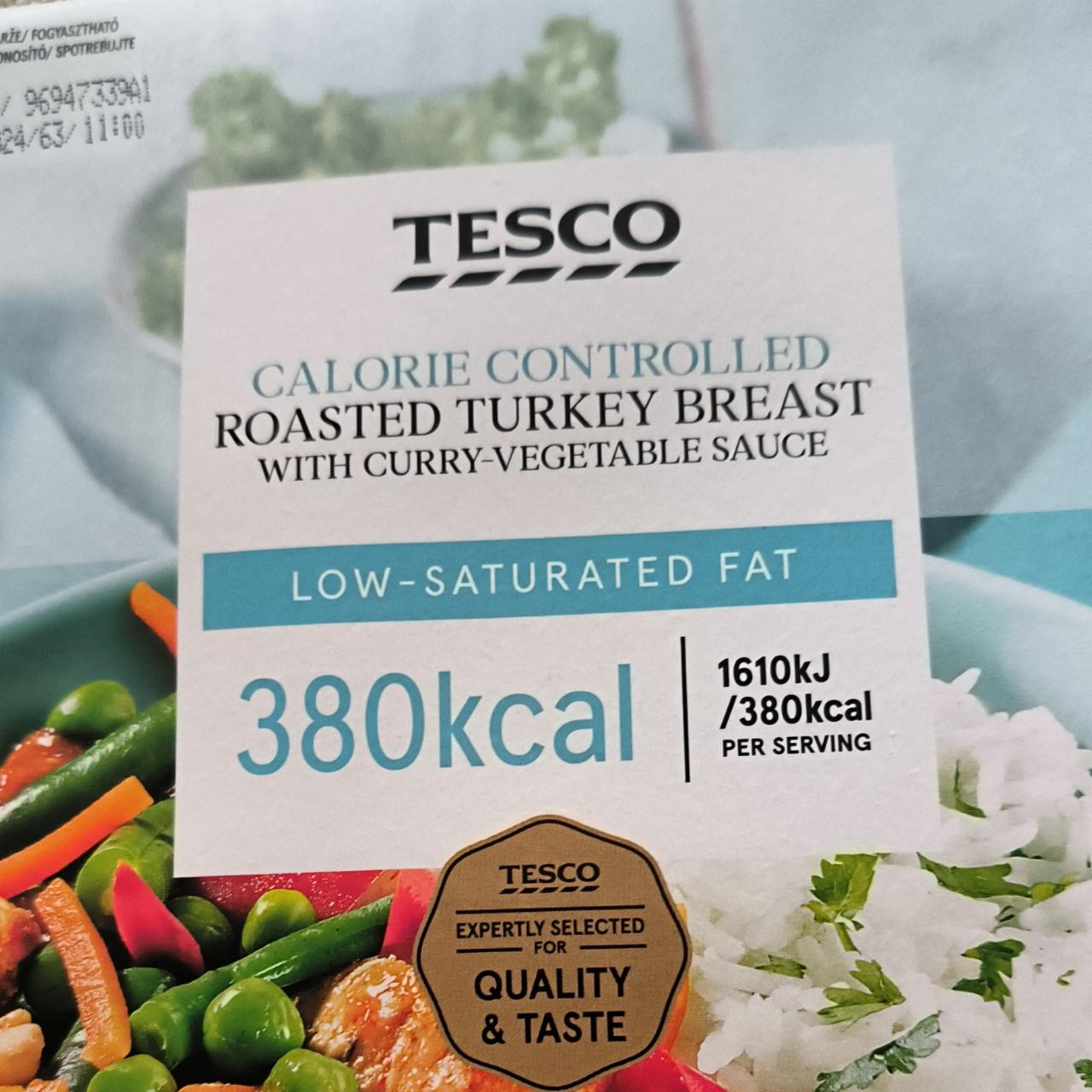 Фото - Тушеная индейка с соусом карри с овощами Tesco