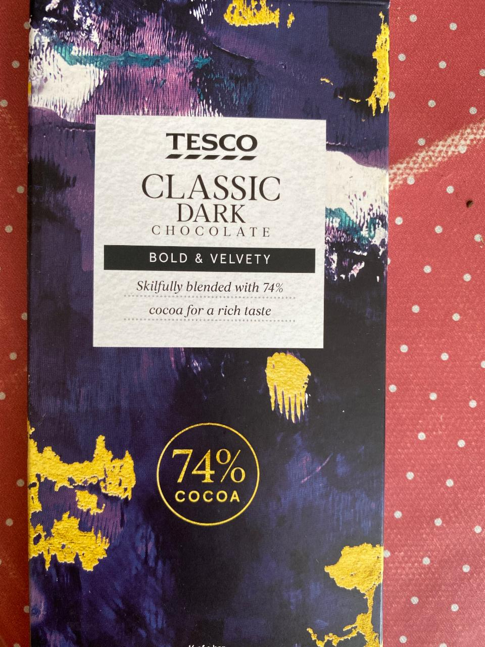 Фото - Шоколад Classic Dark Chocolate 74% Tesco