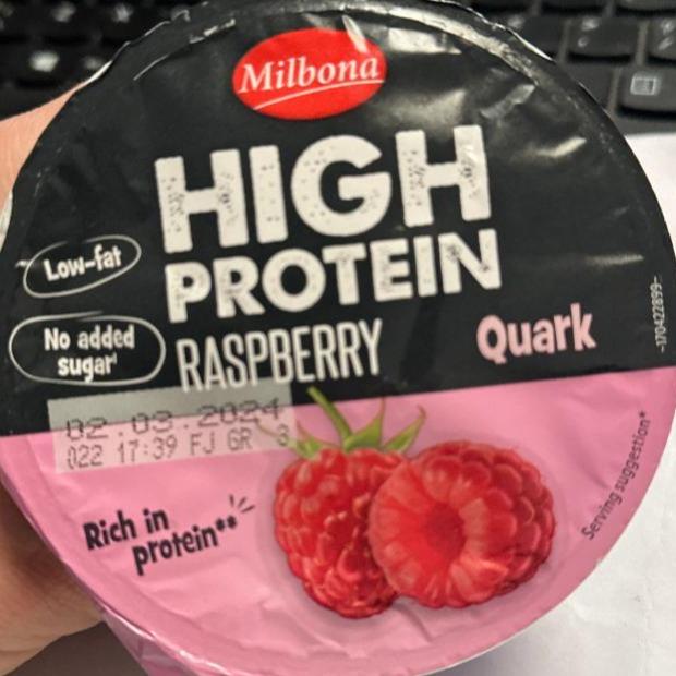 Фото - High protein raspberry quark Milbona