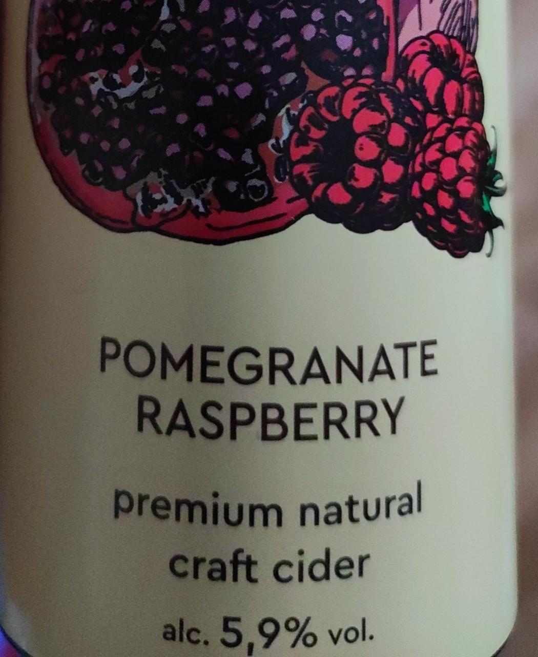 Фото - Pomegranate raspberry premium natural craft cider Cider House