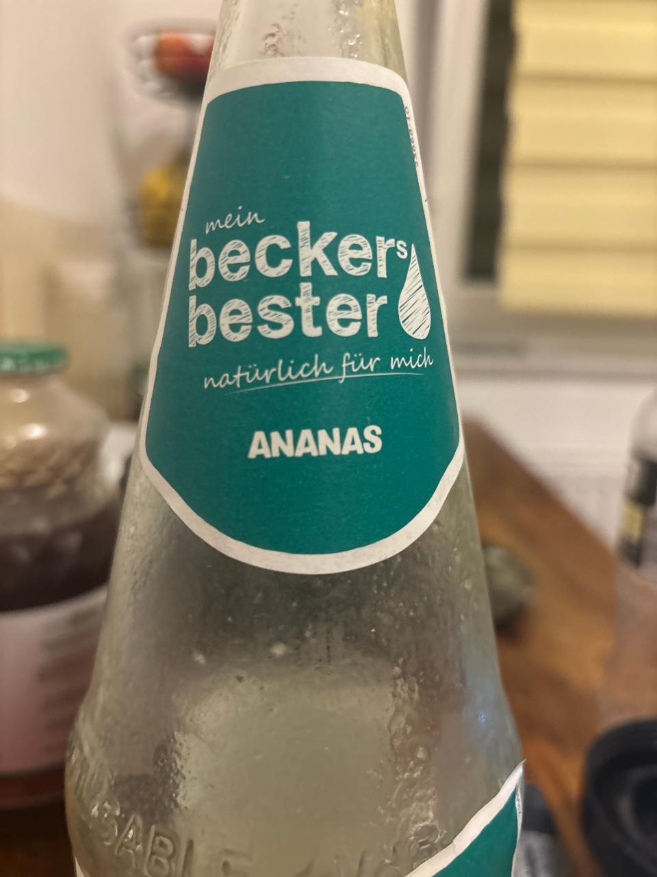 Фото - Ananas Beckers Bester