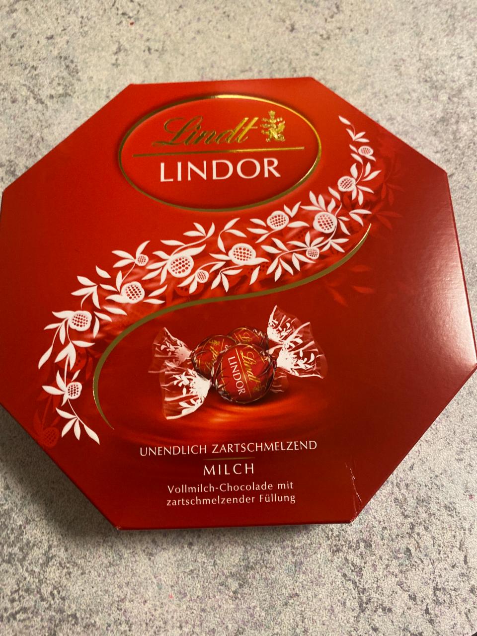 Фото - Vollmilch-Chocolade mit zartschmelzender füllung Lindor Lindt