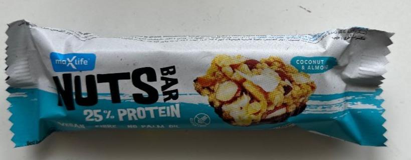 Фото - Nuts bar 25% protein Coconut&Almond MaxLife