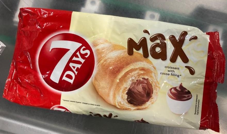 Фото - Max croissant with cocoa filling 7 Days