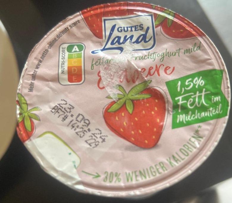 Фото - Joghurt Erdbeere 1,5% Gutes Land