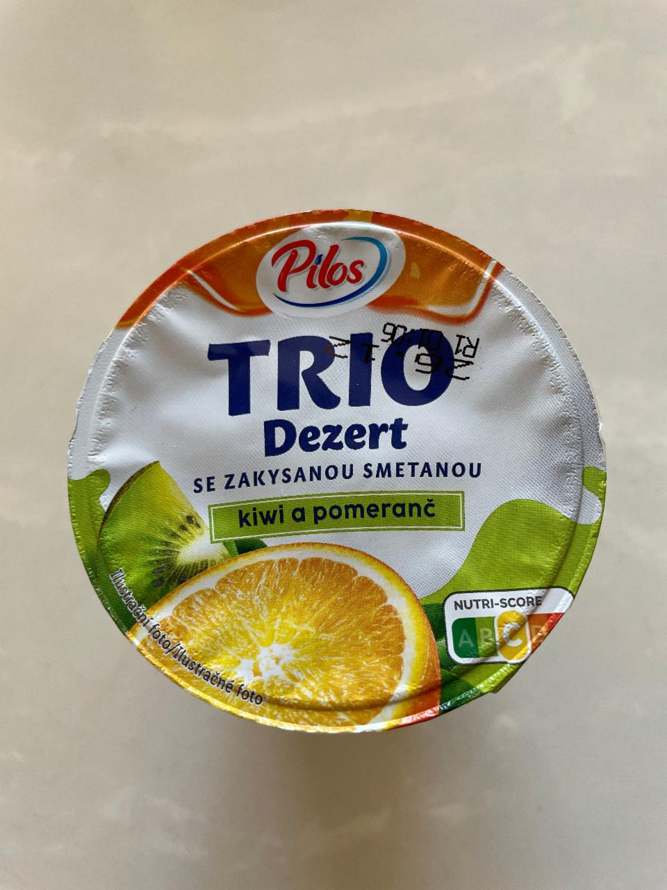 Фото - Trio dezert se zakysanou smetanou kiwi a pomeranč Pilos